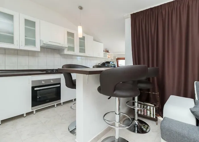 Апартаменты & Hegic *