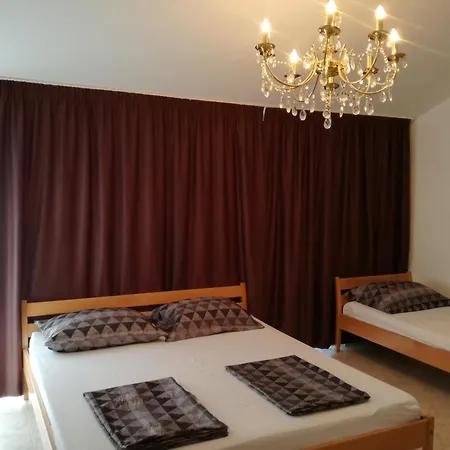 & Hegic Apartment