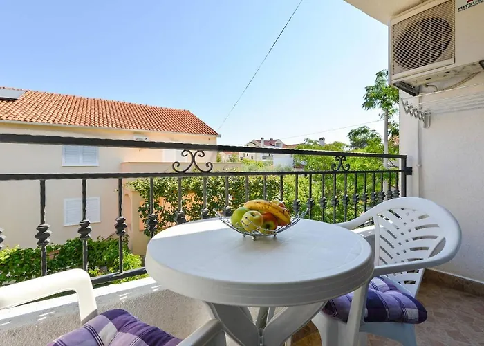 アパート & Hegic *