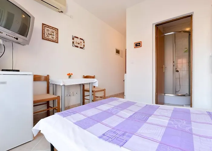 & Hegic アパート