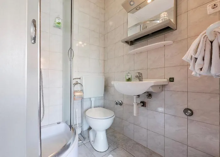 & Hegic アパート