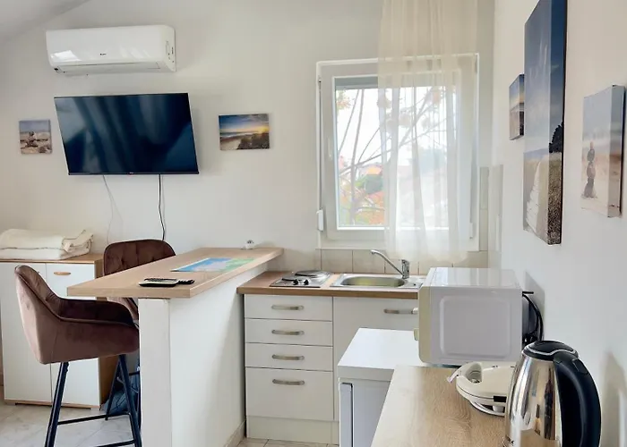 & Hegic アパート