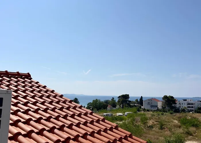 アパート & Hegic *