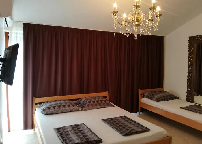 & Hegic アパート