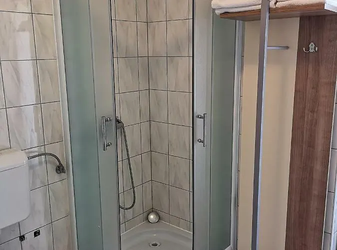 & Hegic アパート ザダル