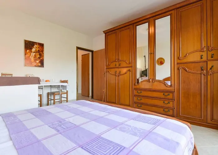 アパート & Hegic *