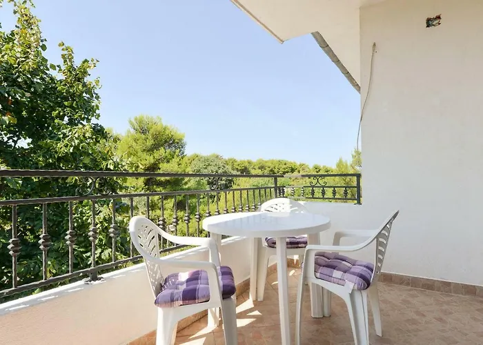 アパート & Hegic *